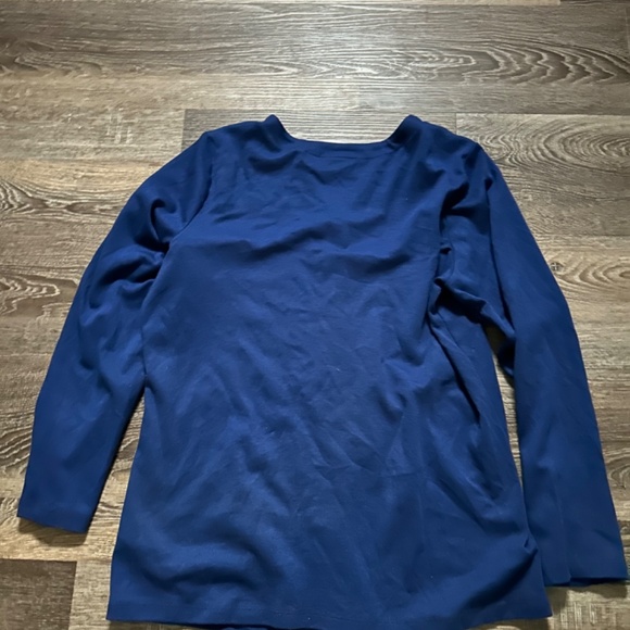 Quacker Factory Women’s Medium A White Christmas V-Neck Cardigan Navy - Picture 6 of 8